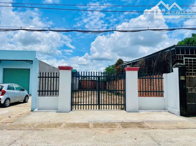 Cần Bán Lô Đất Mặt Tiền 200m2 Nguyễn Thị Se – Khu Dân Cư Hiện Hữu – Tân Thông Hội 880Triệu