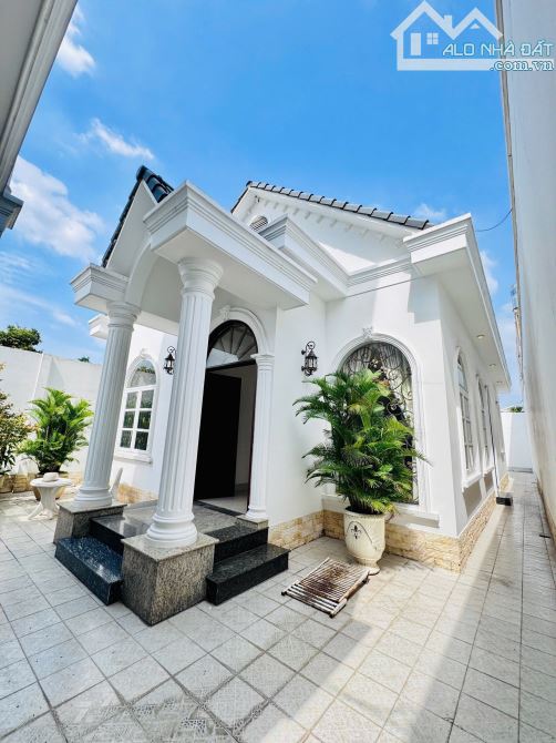 🔥 CẦN BÁN GẤP GIÁ MỚI CHỈ 36 TỶ – SIÊU BIỆT THỰ TRIỆU ĐÔ NGAY N