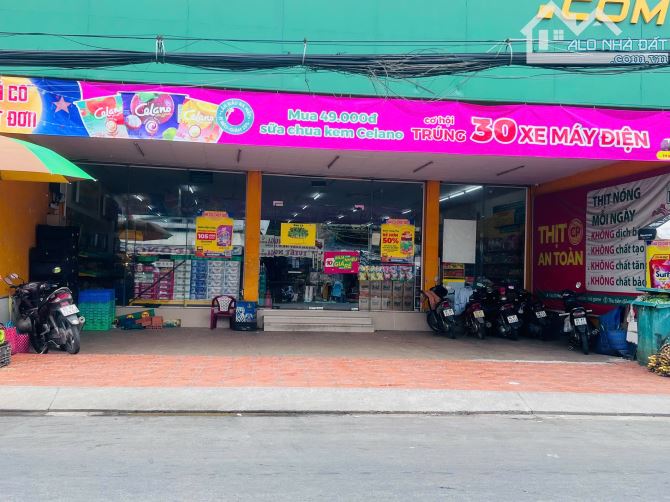 BÁN NHÀ Mặt TIỀN NGUYỄN THỊ MINH KHAI NINH KIỂU CẦN THƠ(đang cho bách hoá xanh thuê)