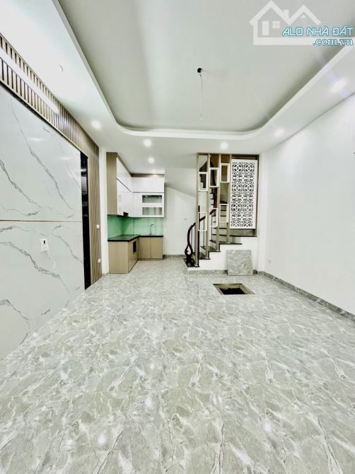 BÁN NHÀ XÂY MỚI – TRUNG TÂM HAI BÀ TRƯNG – 37M² – 5 TẦNG – NHỈNH 7 TỶ