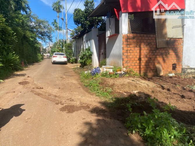 ĐẮT MẶT TIỀN KINH DOANH HẺM NGUYỄN THÁI BÌNH - CHỢ HOÀ THẮNG 1 Tỷ 668 triệu
