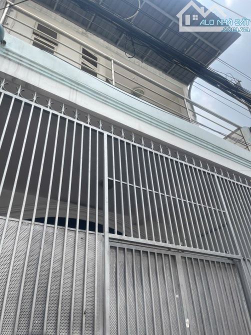 Bán nhà 2 tầng 52m2 đường Huỳnh Văn Nghệ_Tân Bình, 3 tỷ 850.