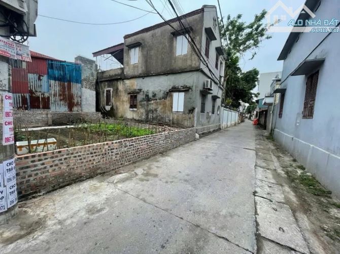 Hàng hiếm giá rẻ gần quốc lộ 1A 👉 thắng lợi -thường tín