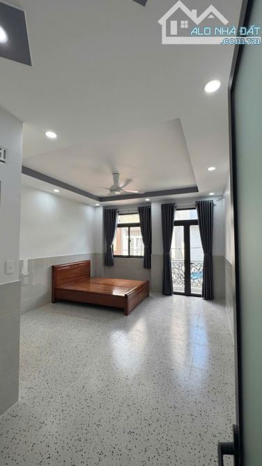 Nhà hẻm rộng Tây Thạnh, gần ĐH, gần AEON, giá chỉ 7.7 tỷ