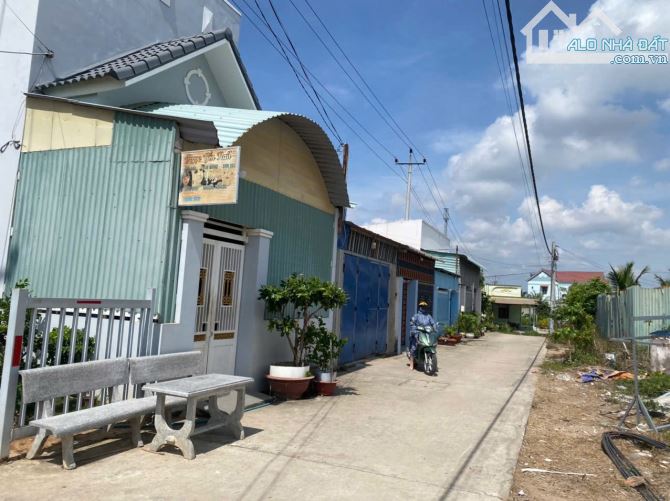 🌟 BÁN ĐẤT ĐẸP GIÁ TỐT – TIẾN HƯNG, TIẾN LỢI, PHAN THIẾT 🌟  📐 Diện tích: 83m² thổ cư (5m