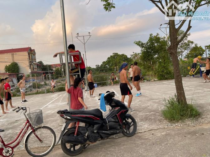 Trục chính kinh doanh- TC 4 tỷ- 115m - MT 5M- Quang Tiến Sóc Sơn