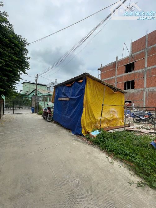ĐẤT (5.5x20) LÔ GÓC 2MT NGÃ 3 BẦU CHỢ BẮP, Q12 - VỊ TRÍ VIP