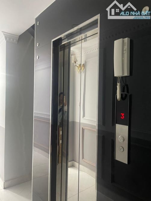 ĐỊNH CƯ Bán Nhà Đẹp 5 Tầng Thang Máy CMT8, 45m2, 8.5 Tỷ