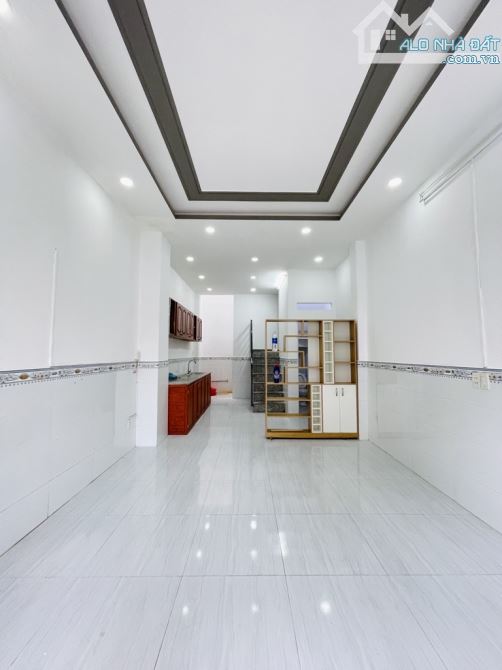 Bán nhà 33m² 2 Tầng,Q12 Đông Hưng Thuận gần Song Hành,giá chỉ 3.179 tỷ.