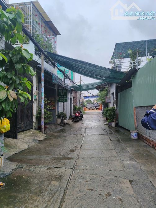 Bán nhà Đ số 3 BHH gần Aeon Tân Phú hẻm 6m thông gần mặt tiền 64m2,2 Tầng Nhỉnh 4 tỷ