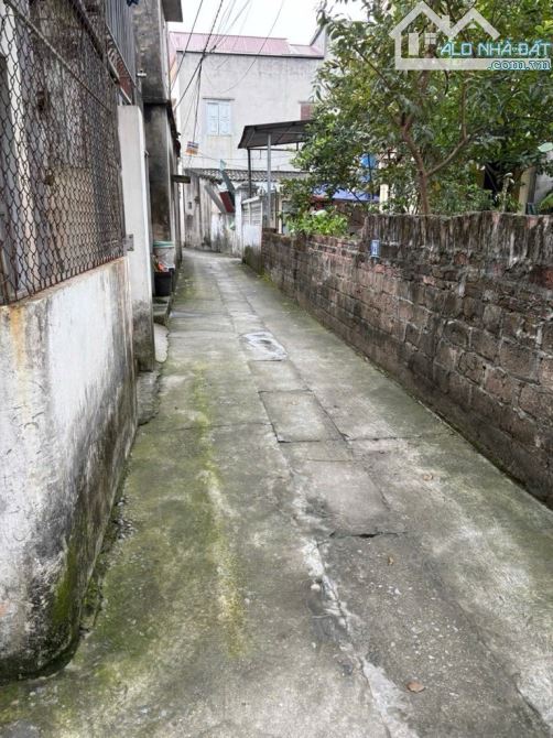 Bán đất Dương Xá Gia Lâm, 76m- 4 tỷ thương lượng- gần ô tô.