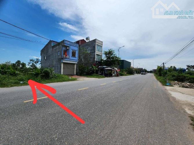 BÁN ĐẤT MẶT PHỐ GIA BÌNH – BẮC NINH, OTO TRÁNH vị trí mặt quốc Lộ17  Lô đất vị trí vàng, k