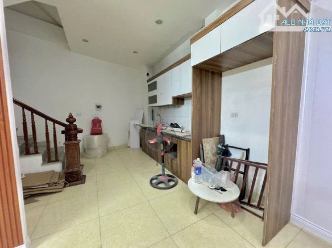 MỄ TRÌ – DÂN XÂY – ÔTÔ - ĐỒ XỊN, Ở NGAY – 36M² – 5 TẦNG – 7.95 TỶ (DTL6911)