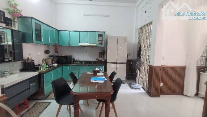 NHÀ BÁN GẤP CĂN GÓC RẤT ĐẸP 4 TẦNG XE TẢI - NGANG 5 NỞ HẬU TÀI LỘC BÀU CÁT SẦM UẤT NHỈNH 8