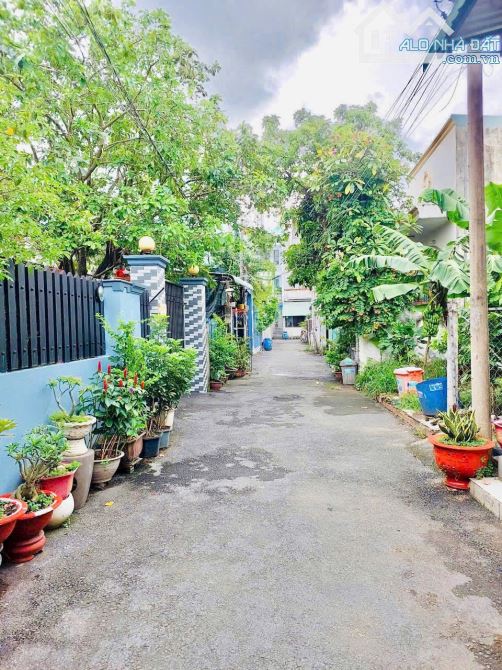 Nhà C4 2PN Linh Xuân, 88m² ngang 6m, xe hơi đậu sân, giá chỉ 4.5 tỷ