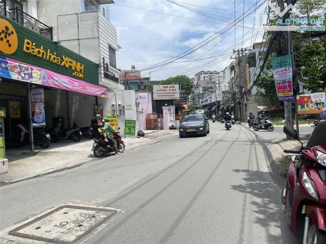 Bán gấp biệt thự 3 tầng gần mặt tiền Thống Nhất  P11 Gò Vấp  hẻm 6m 7x24m Giá 21tỷ