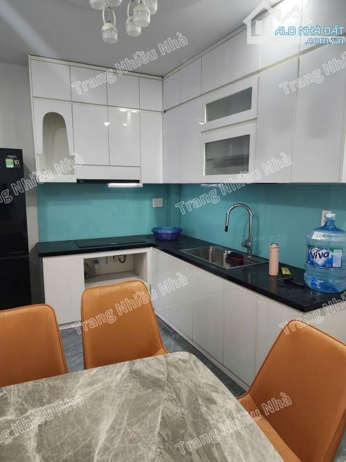 NHÀ 2 LẦU HXH TRẦN XUÂN SOẠN, P. TÂN HƯNG, QUẬN 7–4.6x14m-3 PN .CHỈ 5 TỶ 4 - 10