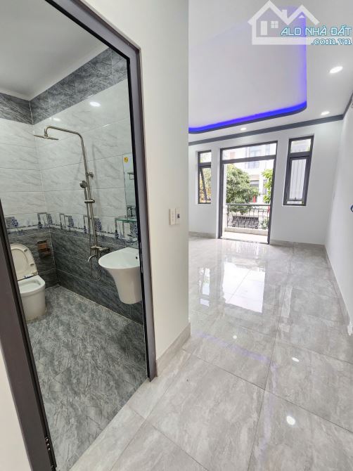 Bán nhà Hoàn Công 1 trệt 2 lầu P.Tân Bình, TP.Dĩ An chỉ 4 tỷ 6 TL M7566 - 11