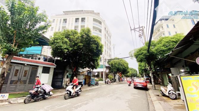 Ngộp Bank Bán Gấp Khuôn Đất mặt tiền Đường 16m Quận Tân Bình, 9x33m (NH 16m),Chỉ 47 Tỷ - 1