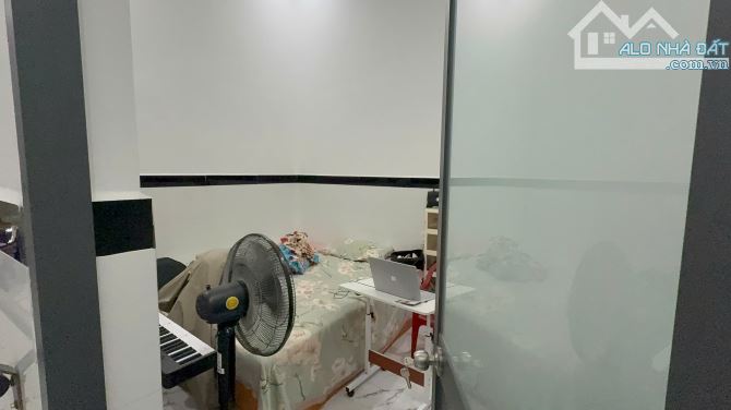 Bán Nhà Cấp 4 Mặt Tiền Đường Ngô Trọng Thiên , Phường Quy Nhơn , Gần Biển , Trung Tâm . - 1