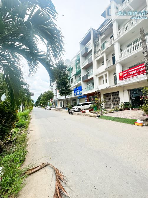 ❌️NHÀ 1 TRỆT 3 LẦU MẶT TIỀN TRỤC CHÍNH ĐƯỜNG A2 KDC PHÚ AN - 1