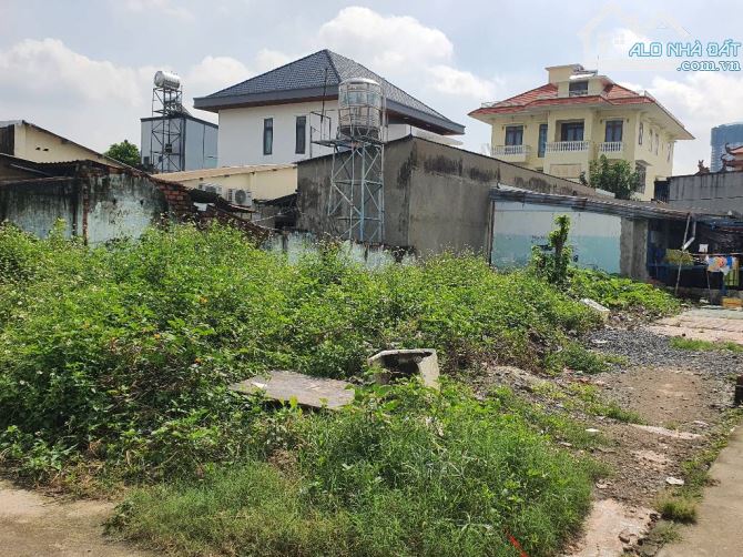 Nhỉnh 4 tỷ- 95m2- Đất ở- Hẻm xe hơi thông- Đs.11 Linh Xuân - 1