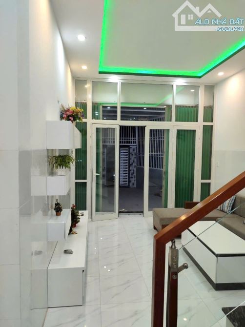 🔥NHÀ 3 TẦNG MỚI XÂY- CÁCH BIỂN TRẦN PHÚ CHỈ 200M- ĐƯỜNG Ô TÔ CHỈ 4TỶ950 - 1