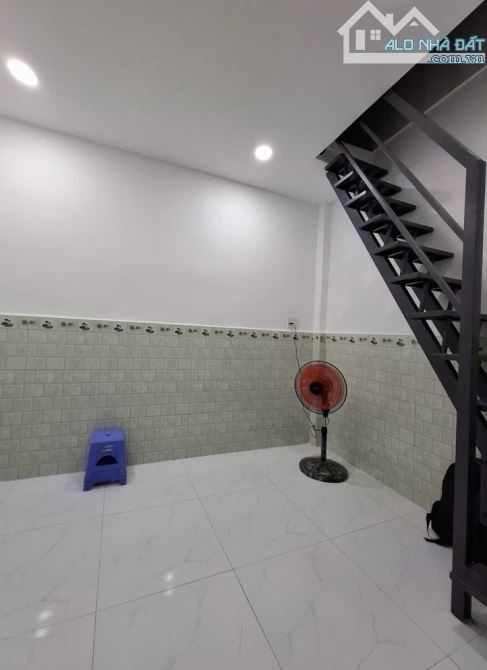 1,85 tỷ, bán nhà 12m2- Âu Cơ, Tân Phú- 2 tầng- dtsd 24m2- Sổ hồng riêng - 1