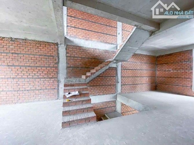 Cần tiền làm ăn bán gấp trong tuần căn nhà phố Lavia, Phước Kiển, Nhà Bè - 1