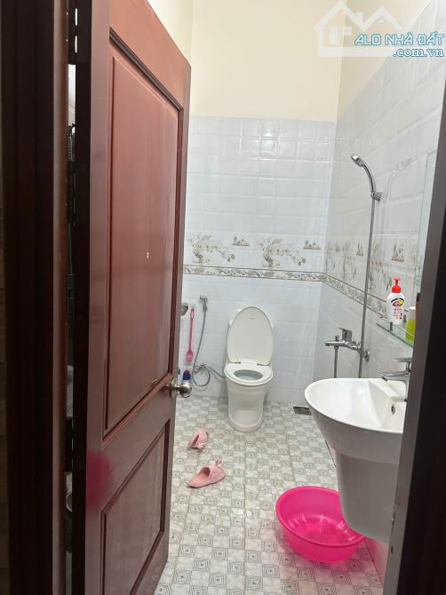 Bán nhà tâm huyết hẻm ô tô mai hắc đế 2 mặt tiền ô tô - 1