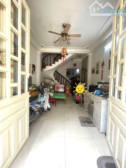 Quận Gò Vấp-Nhà đẹp-Đường ô tô 10M-Gần EMART-Phạm Văn Chiêu-P14-60m2-4x15-3tầng-4PN - 1