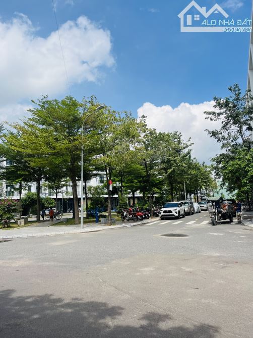 Bán đất đường hoài thanh khu An Phước Trung Tâm Quy nhơn. Dt 100m2 ngang 5m. Giá 7tỷ300 - 1