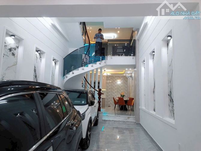 Nhà đẹp Nguyễn Huy Lượng Phường 14 Quận Bình Thạnh, vị trí đắt địa để kinh doanh, SHR - 1
