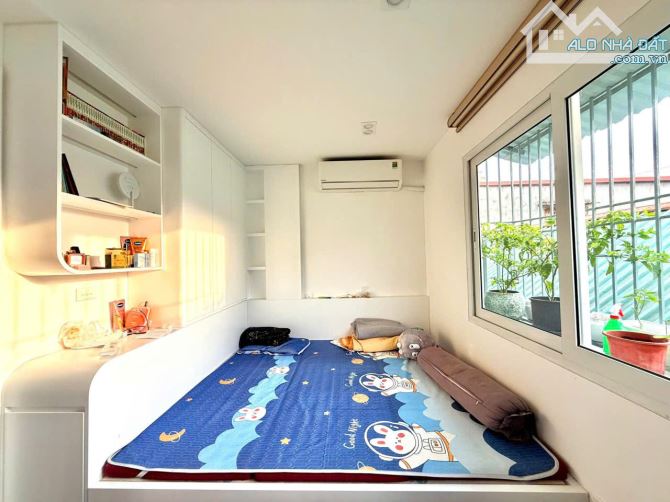 PHƯƠNG MAI - NHÀ ĐẸP  - LÔ GÓC 2 THOÁNG - VIEW SÂN CHƠI - 2 NGỦ, 50 m , tầng 5, mt 4 m, - 1