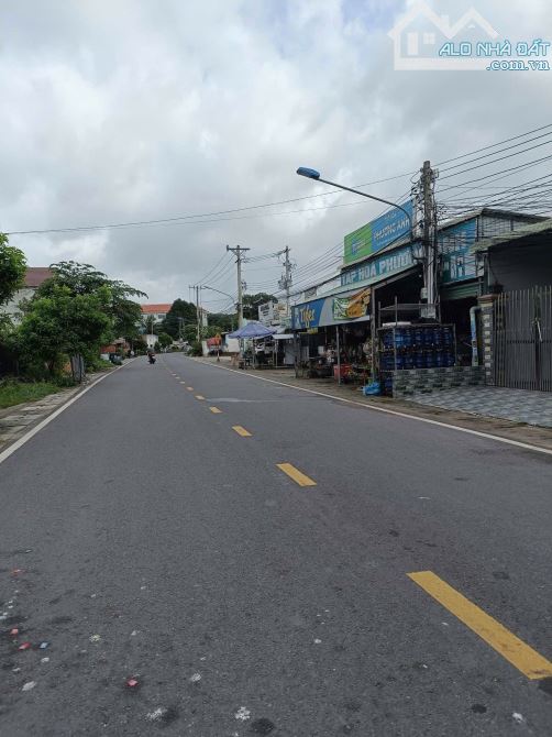Bán đất kinh doanh xây trọ gần ngã tư Thùng Thơ Phú An Bến Cát - 1
