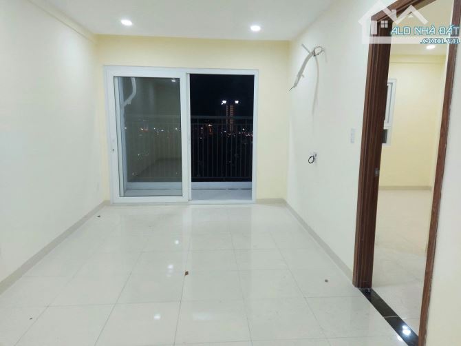 QUỸ CĂN SANG NHƯỢNG CHUNG CƯ XUÂN THUỶ LOCK C MỚI - 1