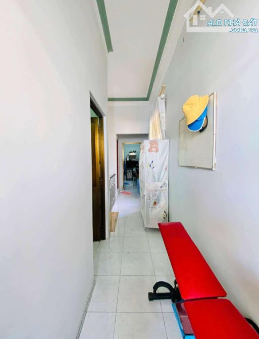 Mặt tiền Nguyễn Trãi, Nguyễn Cư Trinh, Q.1, DT: 690m2, giảm mạnh 90 tỷ còn 180 tỷ. - 1