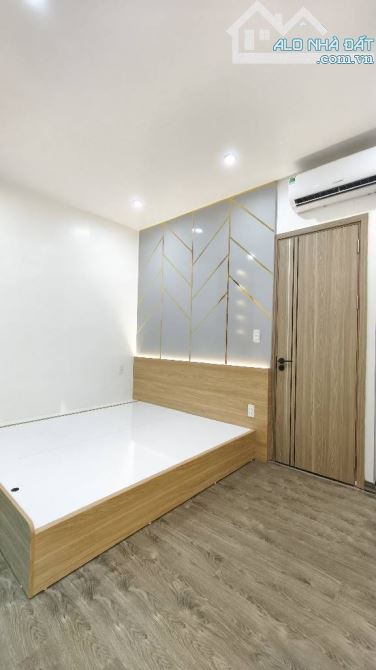 Chỉ 5 tỷ có nhà Ô TÔ- Phố Bưu điện Hà Đông- cán bộ bàn cờ- Nguyễn Thái Học - 1