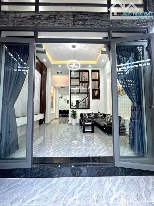 Nhà mới  kiến trúc lệch tầng rất đẹp đường ô tô thới an 19 q12 - 1