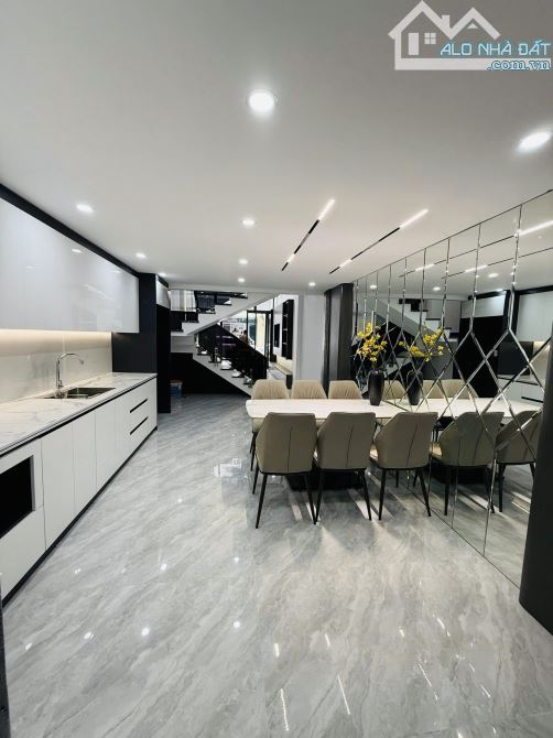 🏡 Bán nhà 3 tầng đl phân lô Thiên Lôi, Chợ Đôn 72m giá chỉ 6,x tỷ - 1