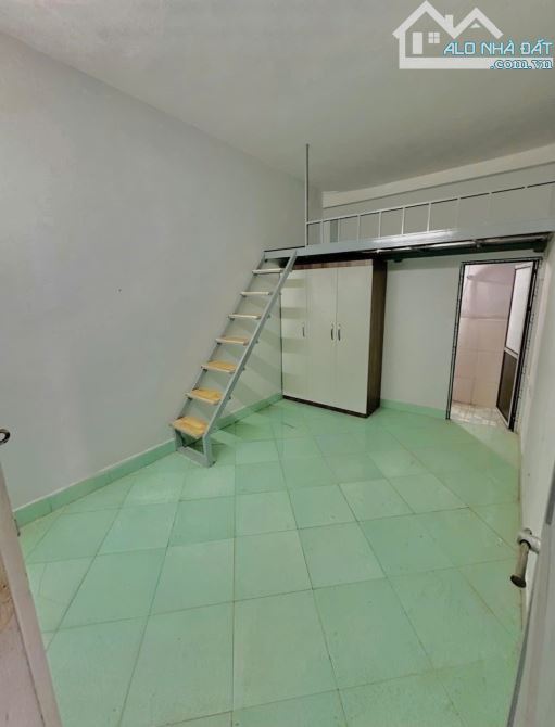 Cho thuê phòng trọ Trần Thái Tông 3,5 kk, thang máy gần Học Viện Báo Chí, ĐH Quốc Gia. - 1