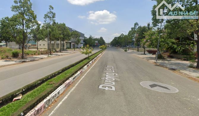 Cần bán đất biệt thự trung tâm TP Phú Mỹ, ngang đến 13m, full thổ cư, mặt tiền đường Lê Lợ - 1