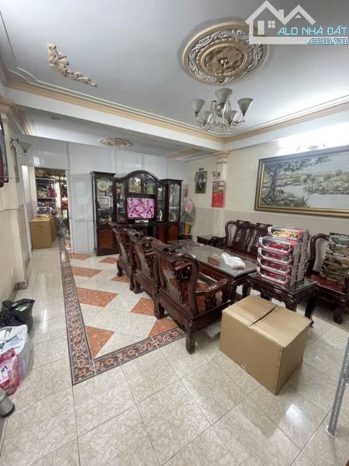 MẶT TIỀN TRẦN BÌNH,PHƯỜNG 2,QUẬN 6,CHỢ BÌNH TÂY(4,8 x 24 x 7 TẦNG) 72,5 TỶ TL - 1