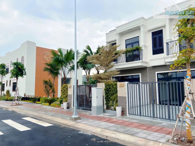 Nhà phố compound Avenue P. Bình Cơ TP.HCM Mới, chỉ 147 căn giới hạn, gần VSIP III - 1
