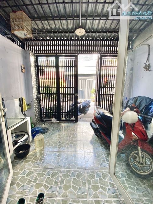 CHÍNH CHỦ 15 NĂM SẮP ĐỊNH CƯ CẦN GÃ GẤP NHÀ KẾ AEON TÂN PHÚ - 67M2 - NỞ HẬU - HẺM NHỰA 8M - 1