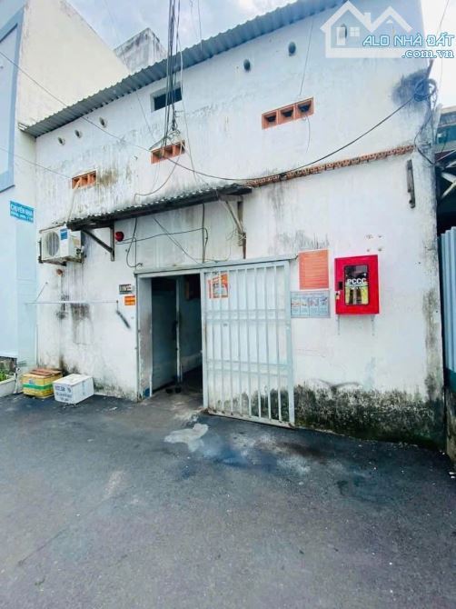 BÁN NHÀ CẤP 4 – ĐẤT RỘNG 6,5x20m – HẺM XE HƠI 6M – THÍCH HỢP XÂY CHDV, Đ THỐNG NHẤT, F11 - 1