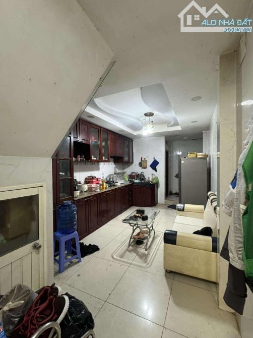NHÀ ĐẸP 4 TẦNG – 5PN – DTSD 143M² – KHU VIP HẬU GIANG, Q6 – NHỈNH 5 TỶ - 1