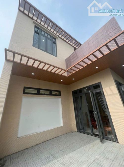 BÁN NHÀ BIỆT THỰ MINI GÓC 2 MẶT TIỀN 1T 1L SÂN THƯỢNG GẦN NGAY GX ĐÔNG VINH THUỘC XÃ HỐ NA - 1