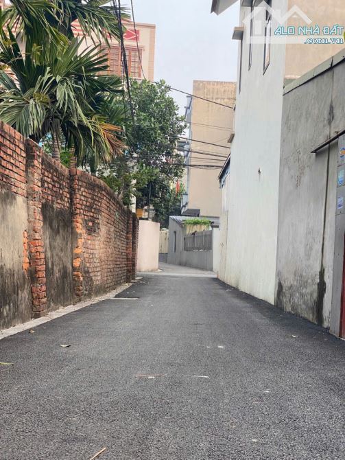 LỄ PHÁP  TIÊN DƯƠNG Ô TÔ NGỦ ĐẤT, GẦN BÌA LÀNG NHÀ VĂN HOÁ, TRUNG TÂM HÀNH CHÍNH ĐÔNG ANH - 1
