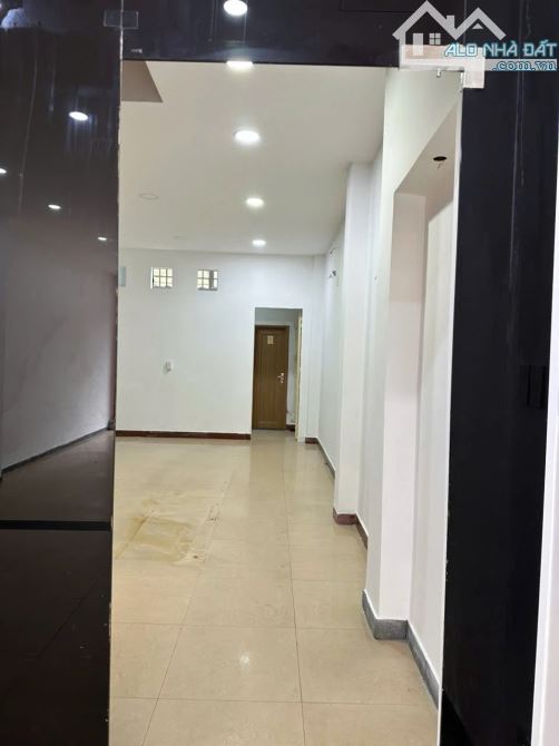 🏢 BÁN NHÀ 5 TẦNG – 16 PHÒNG + 2 PHÒNG LỚN – DOANH THU 70–80TR/THÁNG – GIÁ 11 TỶ - 1